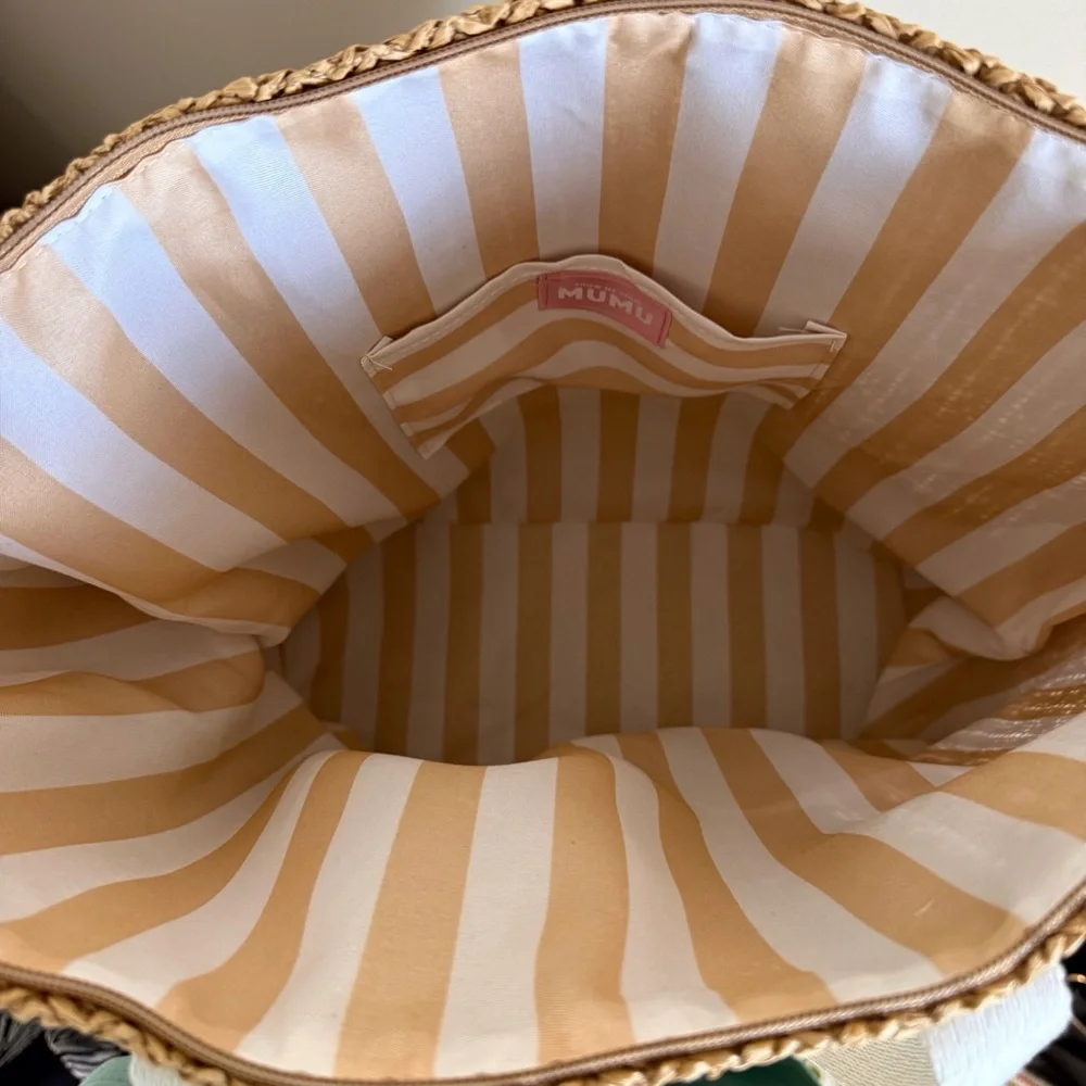 Show Me Your MuMu Natural Straw and White Trim Tote - Picture 4 of 5